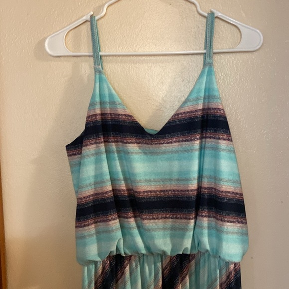 24/7 Maurices Size Small Maxi Dress. Light Blue/coral/black Made in Indonesia - Picture 4 of 7